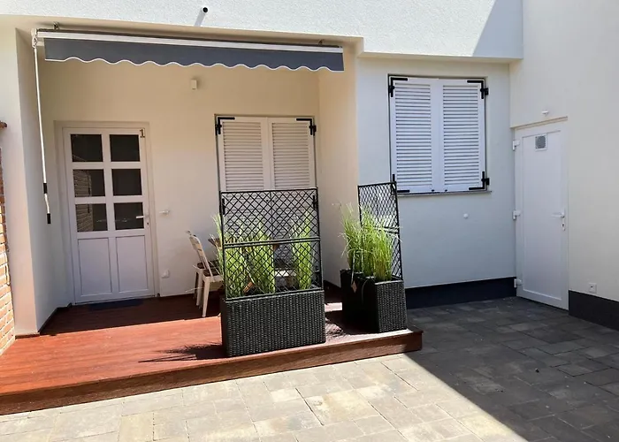 Apartment Dvije Masline - Renovated 2022 Pakoštane